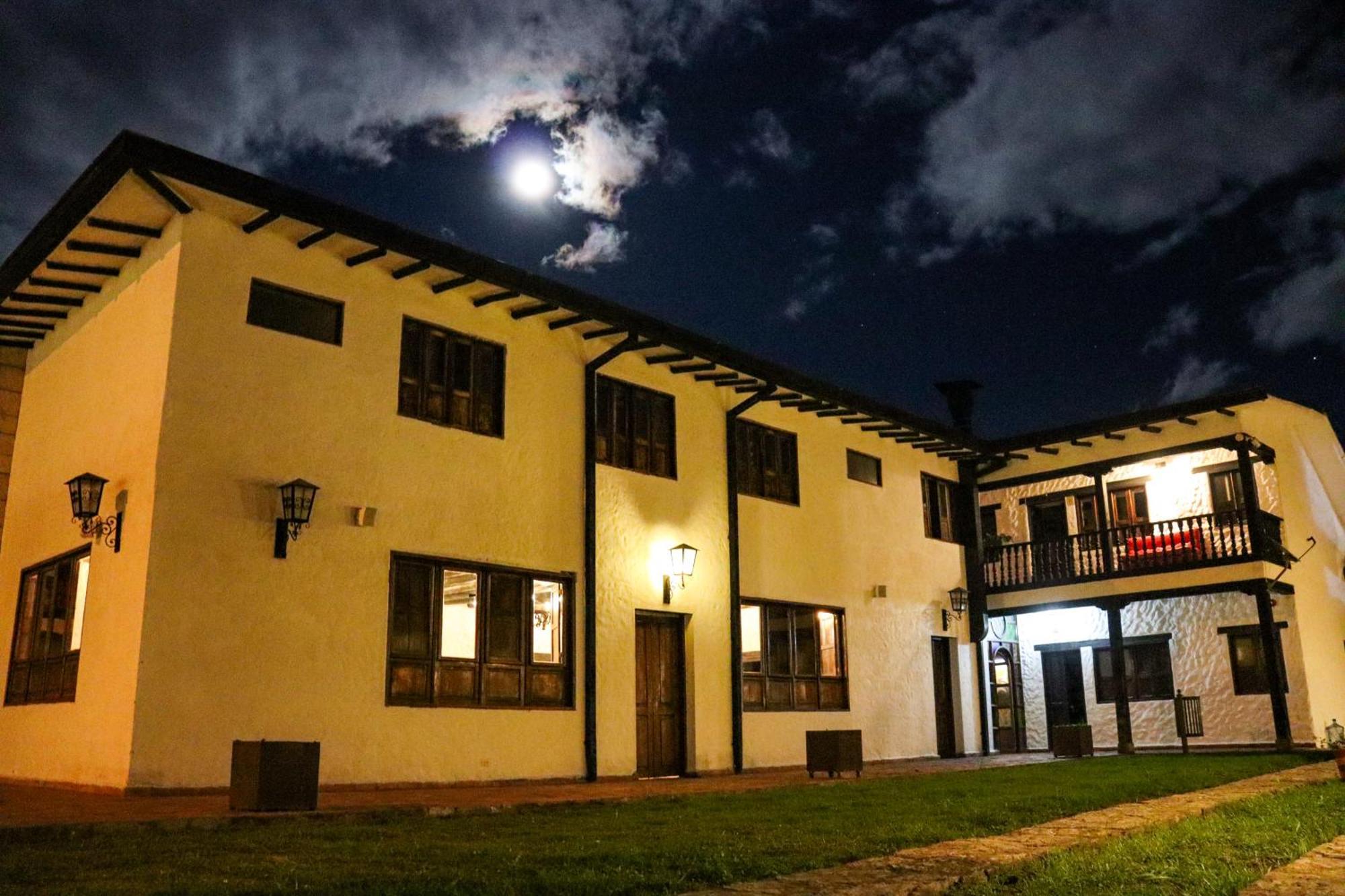 Casona Quesada Hotel Suesca Exterior foto